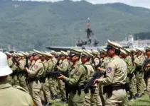 Marinha reúne 2 mil militares em Minas